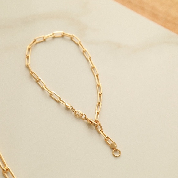Soho Chain Bracelet | 18k Gold Filled - Picture 4 of 8